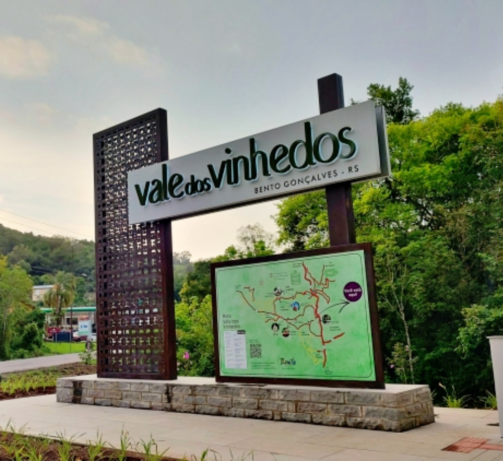 No momento, você está visualizando Vinícolas do Vale dos Vinhedos: As Melhores Experiências de Enoturismo na Serra Gaúcha